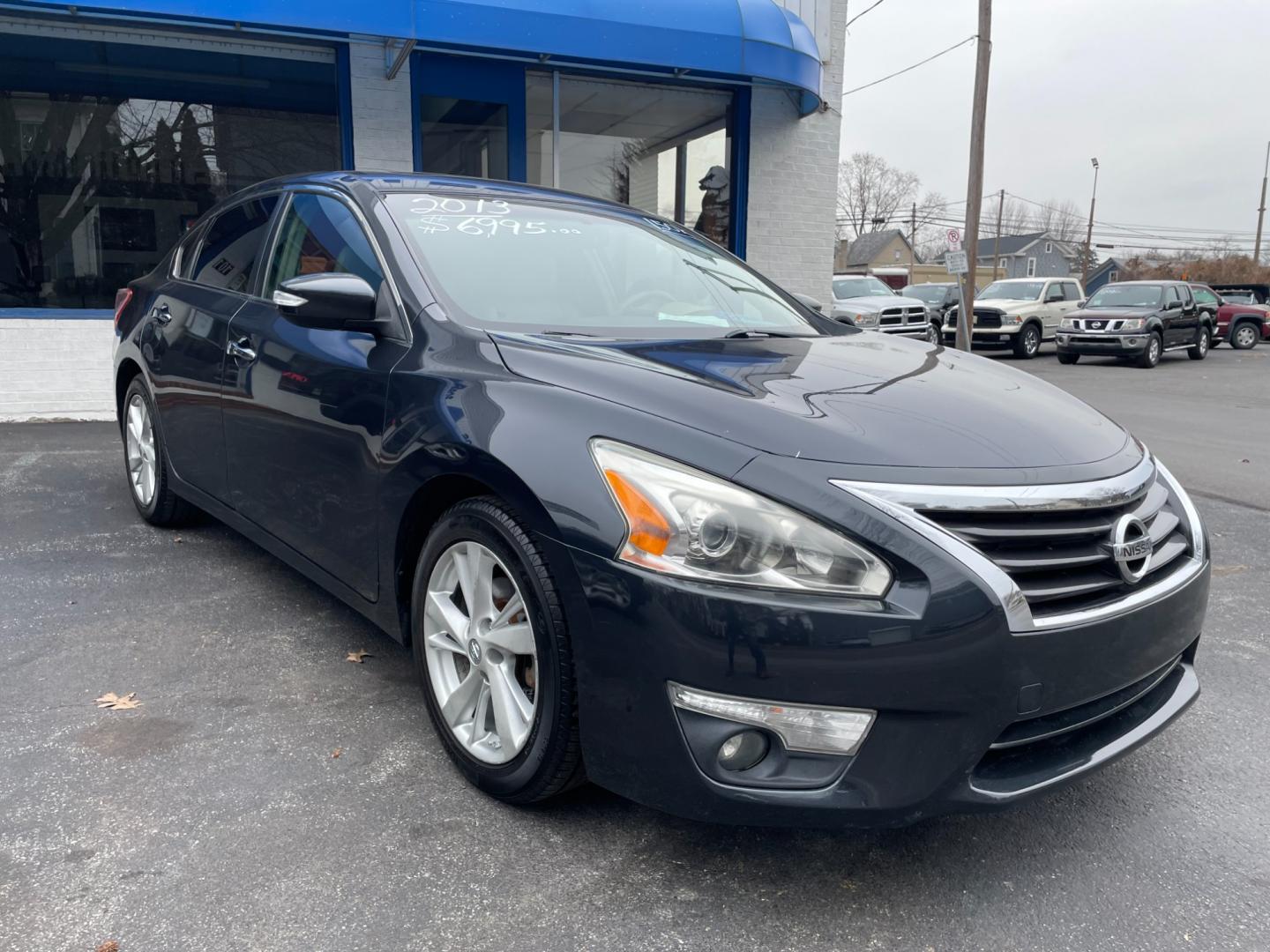 2013 grey /tan Nissan Altima 2.5 S (1N4AL3AP6DC) with an 2.5L L4 DOHC 16V engine, located at 101 N. Main Street, Muncy, PA, 17756, (570) 546-5462, 41.207691, -76.785942 - Photo#1